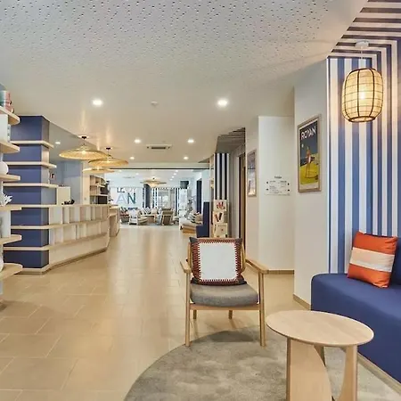 T3 Avec Piscine, 150m De L'ocean Apartment Royan