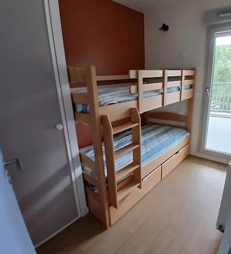 T3 Avec Piscine, 150m De L'océan *